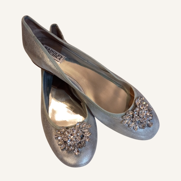 Badgley Mischka Silver Embellished Flats Women's Size 10.5 - Picture 2 of 6